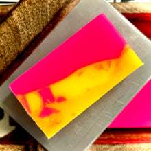 Load image into Gallery viewer, Flower Explosion - Théo’s Planet Soap Bar 110g