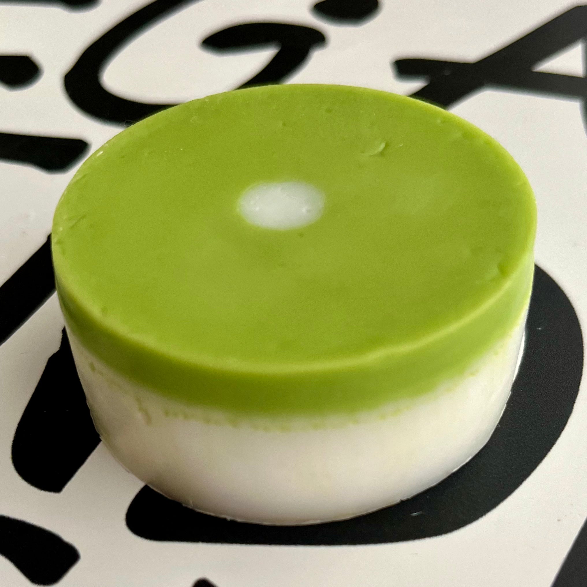 Travel size! Green Apple - Vegan Shampoo Bar 55g