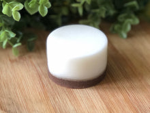 Load image into Gallery viewer, Coconut &amp; Cocoa - Vegan Shampoo Bar 90g