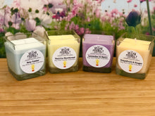 Load image into Gallery viewer, Lavender &amp; Basil - Soy Wax Candle 390g